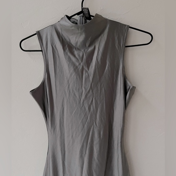 🩶HTF SKIMS SHINE JERSEY MOCK NECK CATSUIT JUMPSUIT GRAY CHALK S - Picture 7 of 7